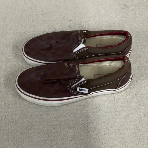Vans Shoes - EUC unisex van slip on shoes